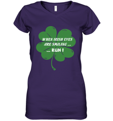 When Irish eyes are smiling Run Lucky St Patricks Day Shirt Women's V-Neck T-Shirt Women's V-Neck T-Shirt - jonhlittlestore88